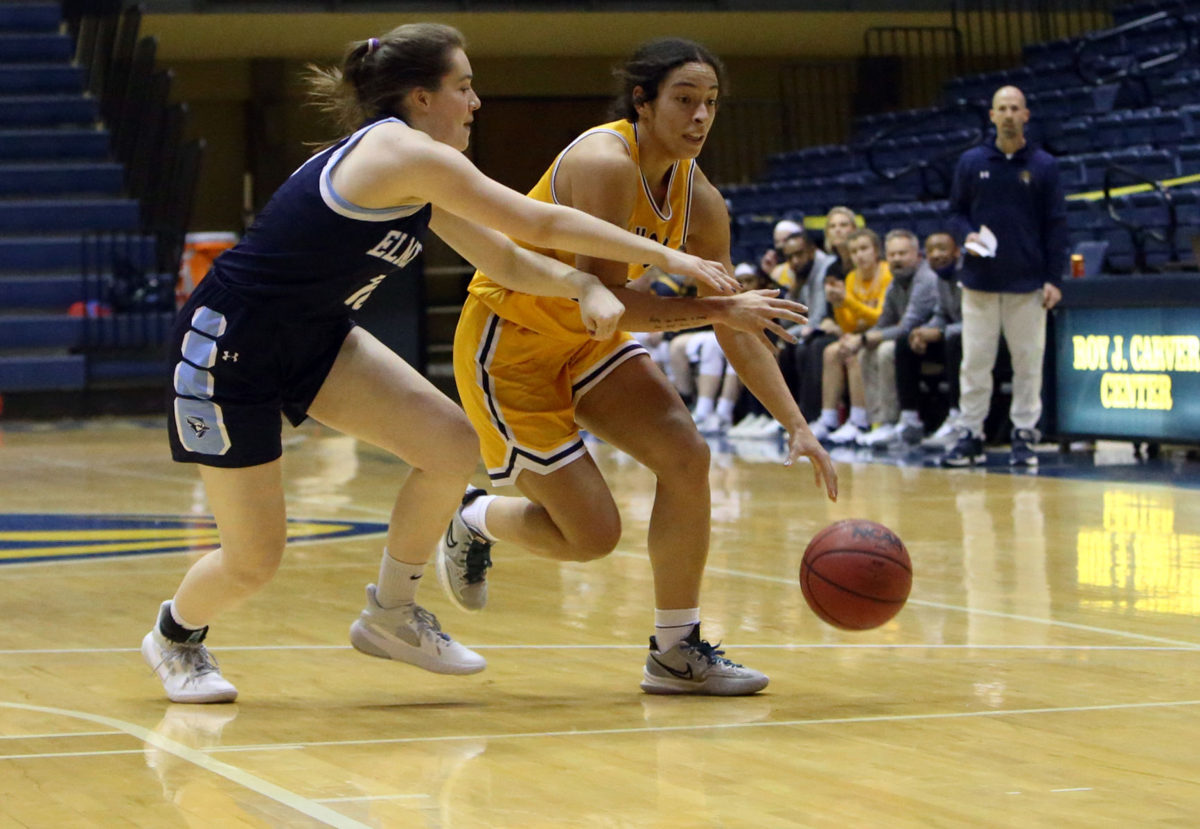 011222-qc-spt-augie women004.JPG